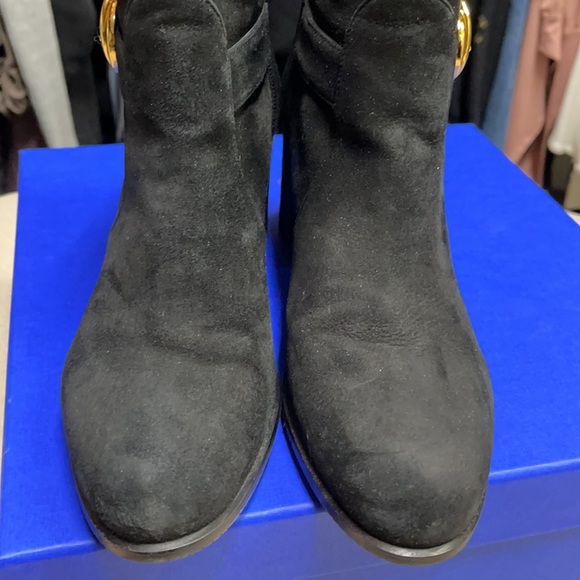 Stuart Weitzman Benedicta black suede booties 6.5 - Picture 5 of 10